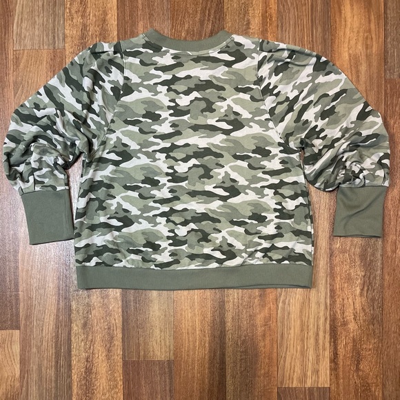 Banana Republic - Picture 6 of 7